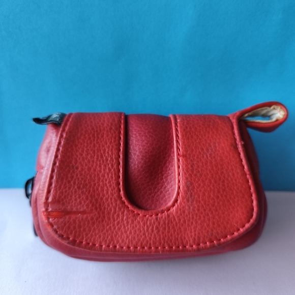 Crumpler HOOJAH Pouches Small Red - Picture 4 of 10